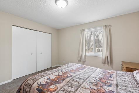 3 Somerset Drive Waconia MN 55387