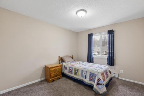 3 Somerset Drive Waconia MN 55387