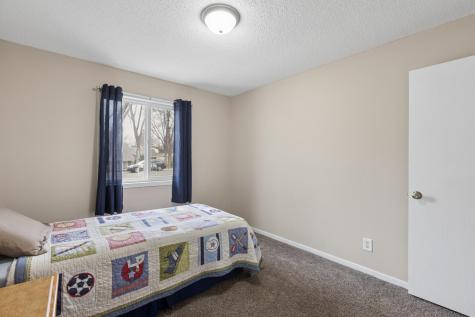 3 Somerset Drive Waconia MN 55387