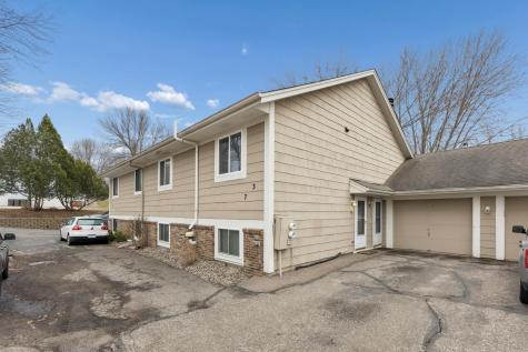 3 Somerset Drive Waconia MN 55387