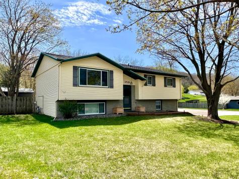 3521 Graves Drive Red Wing MN 55066