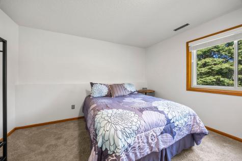 16105 Inglewood Drive Lakeville MN 55044
