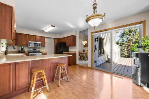 16105 Inglewood Drive Lakeville MN 55044