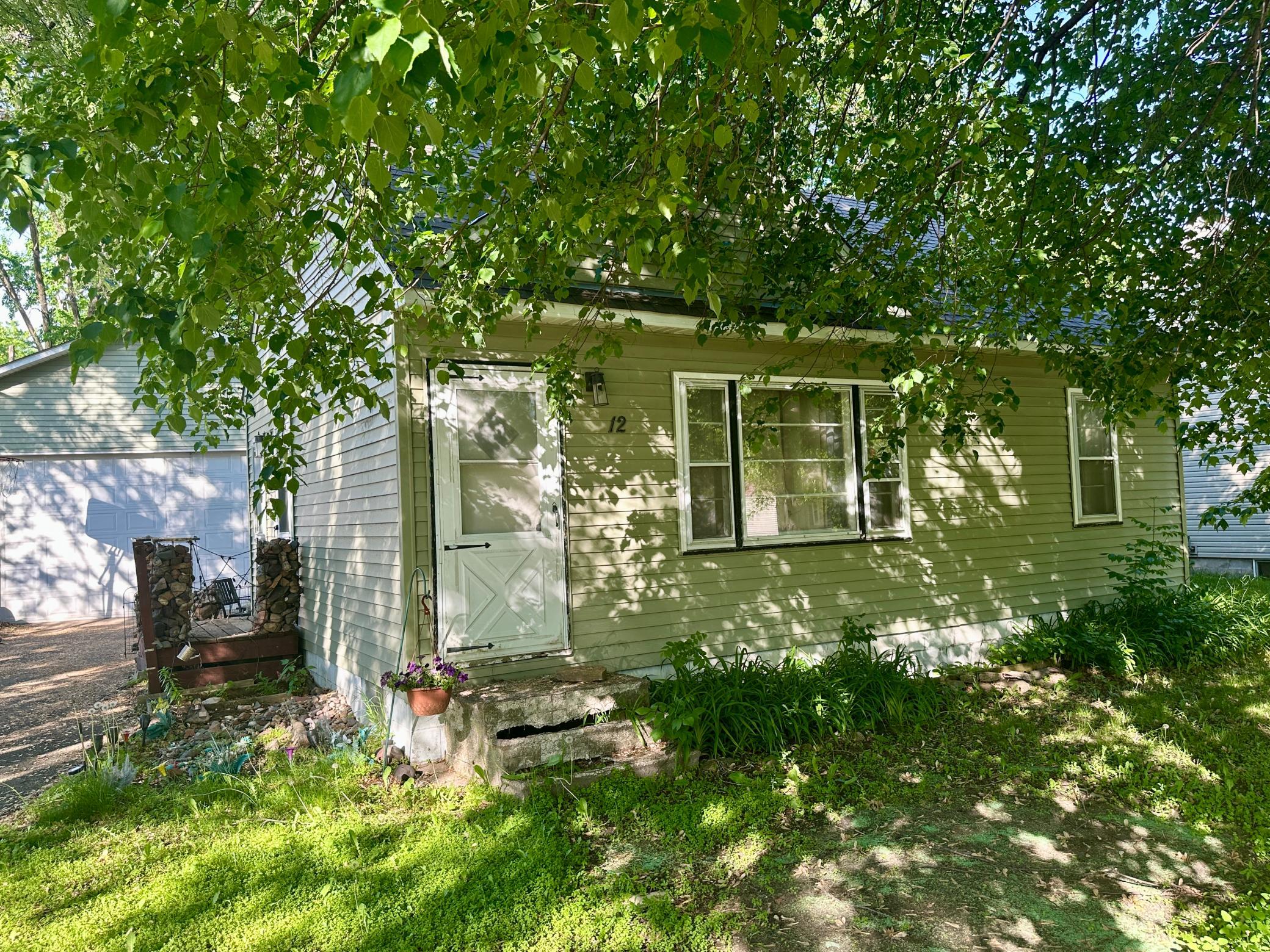 12 Pointcross Drive Circle Pines MN 55014