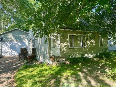 12 Pointcross Drive Circle Pines MN 55014