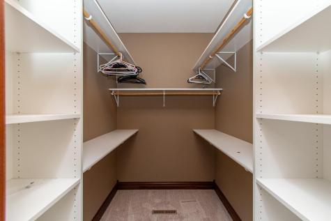 1220 Legion Lane W West Fargo ND 58078