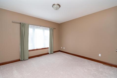 1220 Legion Lane W West Fargo ND 58078