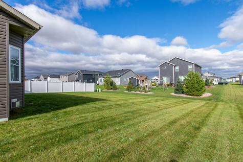 1220 Legion Lane W West Fargo ND 58078