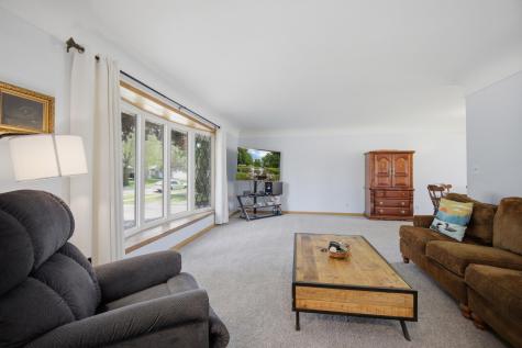 105 21st Street NW Austin MN 55912