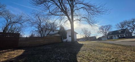 1106 Foothills Circle Albert Lea MN 56007