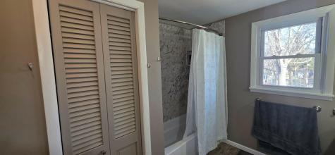 1106 Foothills Circle Albert Lea MN 56007