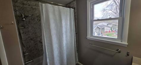 1106 Foothills Circle Albert Lea MN 56007