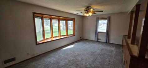 1106 Foothills Circle Albert Lea MN 56007