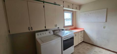 1106 Foothills Circle Albert Lea MN 56007