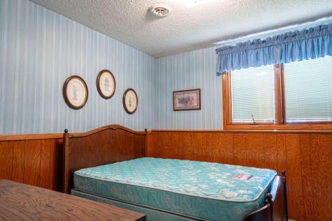 747 5th Avenue NW Valley City ND 58072