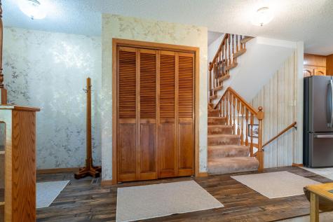 747 5th Avenue NW Valley City ND 58072
