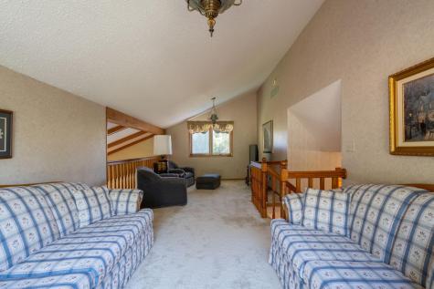 747 5th Avenue NW Valley City ND 58072