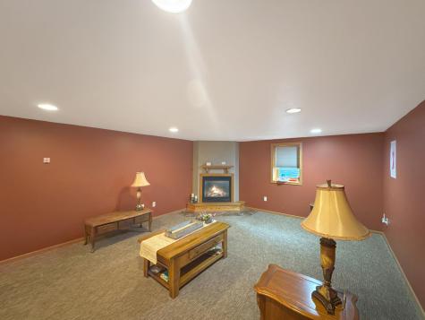 3033 Redwood Avenue Slayton MN 56172