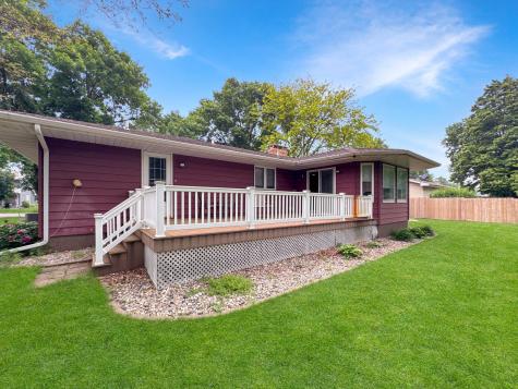 3033 Redwood Avenue Slayton MN 56172