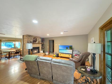 3033 Redwood Avenue Slayton MN 56172