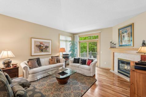 9009 Sutton Drive Eden Prairie MN 55347