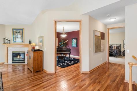 9009 Sutton Drive Eden Prairie MN 55347