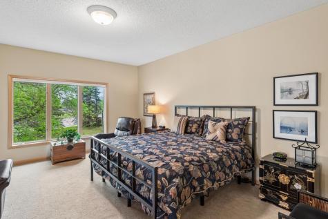9009 Sutton Drive Eden Prairie MN 55347