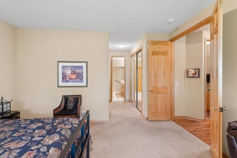9009 Sutton Drive Eden Prairie MN 55347