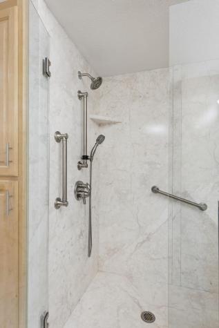 9009 Sutton Drive Eden Prairie MN 55347
