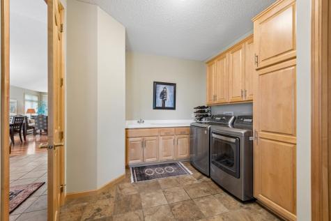9009 Sutton Drive Eden Prairie MN 55347