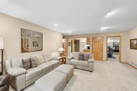 9009 Sutton Drive Eden Prairie MN 55347