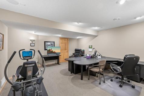 9009 Sutton Drive Eden Prairie MN 55347