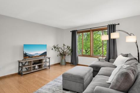 5234 Credit River Road SE Prior Lake MN 55372