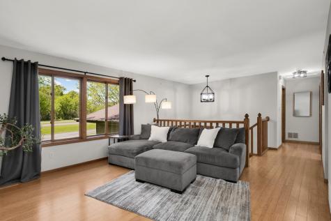 5234 Credit River Road SE Prior Lake MN 55372