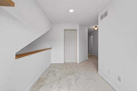 7811 Hemingway Avenue S Cottage Grove MN 55016