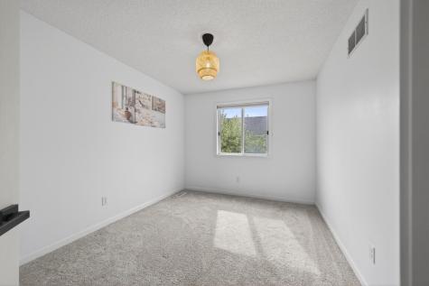 7811 Hemingway Avenue S Cottage Grove MN 55016