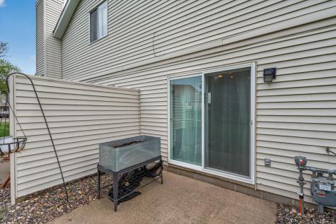 7811 Hemingway Avenue S Cottage Grove MN 55016