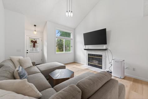 7811 Hemingway Avenue S Cottage Grove MN 55016