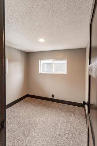 25690 Groningen Road Sandstone MN 55072