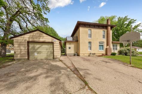 228 W 4th Street Blue Earth MN 56013