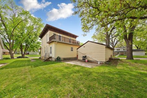 228 W 4th Street Blue Earth MN 56013