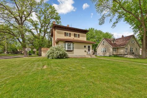 228 W 4th Street Blue Earth MN 56013