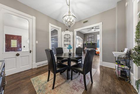 228 W 4th Street Blue Earth MN 56013