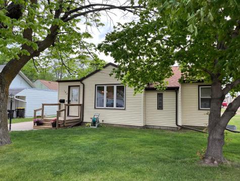 182 14th Street Windom MN 56101