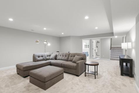 23804 Hall Drive Lakeville MN 55044