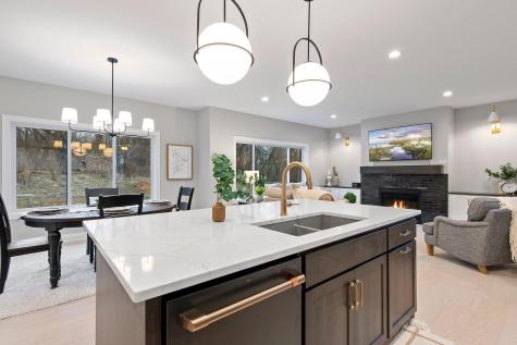 23804 Hall Drive Lakeville MN 55044