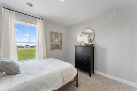 1956 Aztec Avenue Shakopee MN 55379