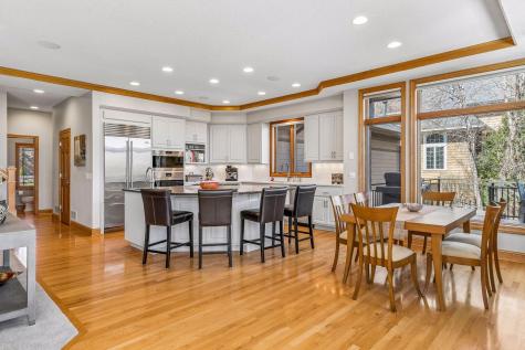 3717 Fairway Point Woodbury MN 55125