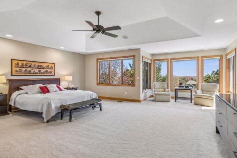 3717 Fairway Point Woodbury MN 55125