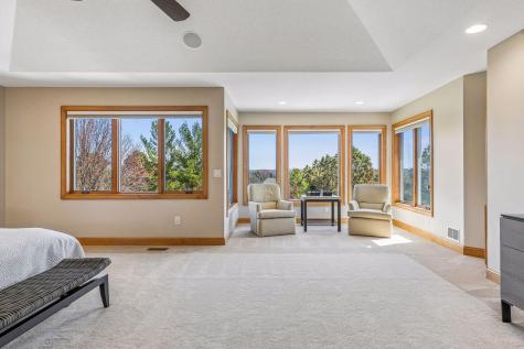 3717 Fairway Point Woodbury MN 55125